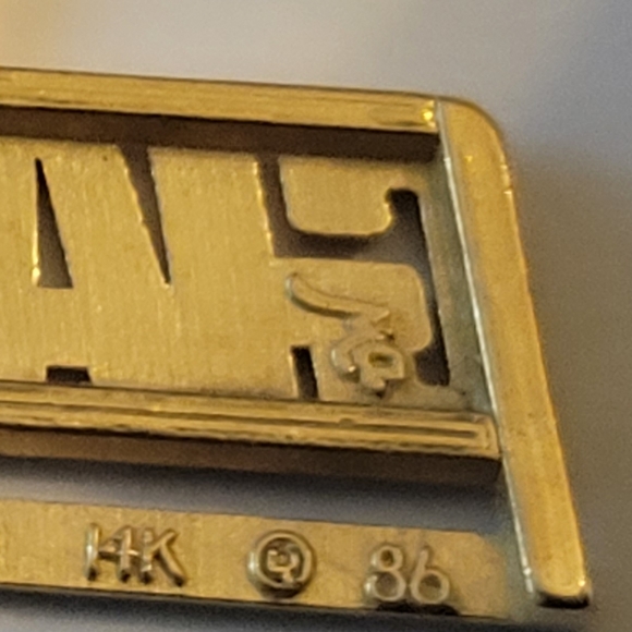 EUC 14K Gold NY Giants charmed marked MA - Picture 3 of 6